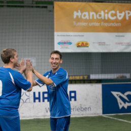 Handicup - Turnier unter Freunden - soziales Engagement - Menschen mit Behinderung - Foto: Joschka Silzle I SSM – Agentur für sportliche Marken
