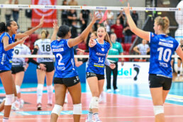 Gelungener Saisonauftakt der Volleyballerinnen. Foto: Jens Koerner l SSM