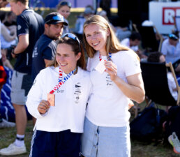 Erneute Medaille bei Kieler Woche: Team Steinlein/Bartelheimer gewinnen nach Verletzungsschock Bronze. Foto: Felix Diemer l SSM